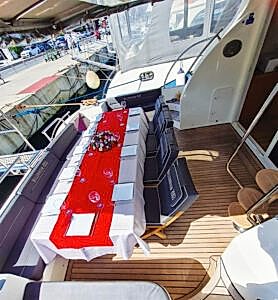 İki yaka yatta kurumsal etkinlik